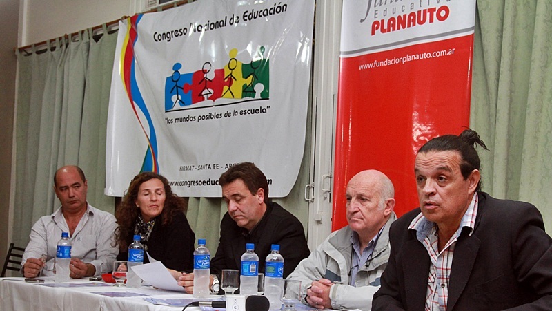 Del Carlo, Ripoll, Maximino, Carrobé y de la Vega en el lanzamiento del congreso. FOTO Lisandro Carrobé.