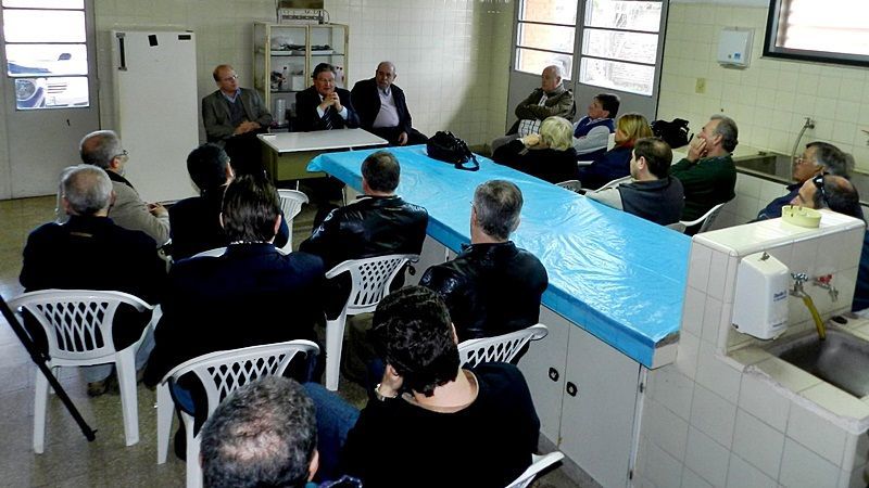 Reunión en el Instituto de Porcinotecnia 2