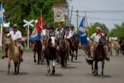 Paseo gaucho en homenaje al Día de la tradición