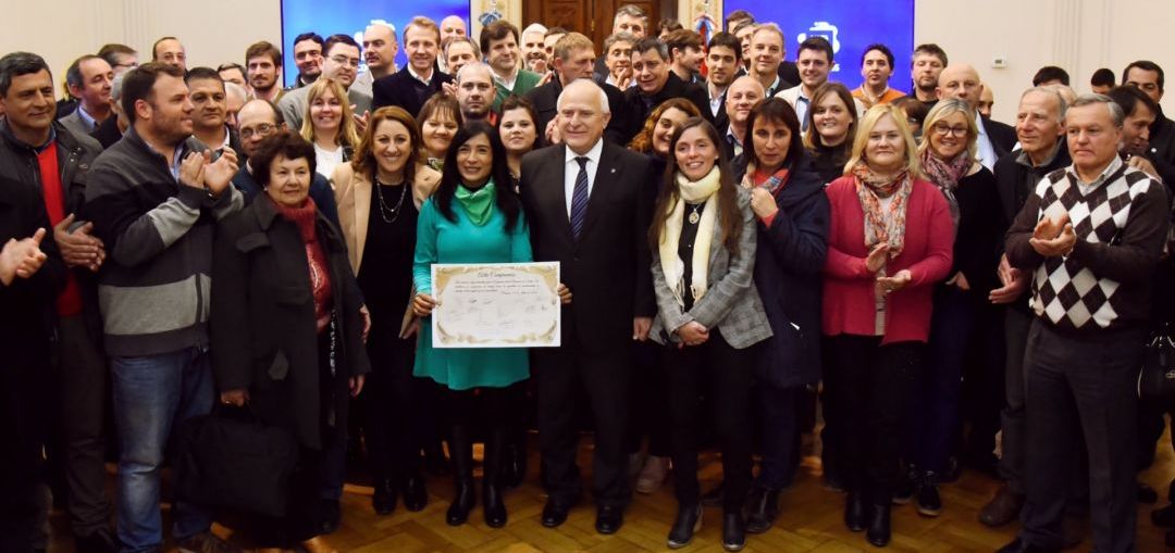 12 localidades de la región recibirán aportes provinciales para crear o fortalecer el área de la mujer