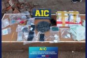 La AIC incautó 68 bochitas de cocaína y de marihuana